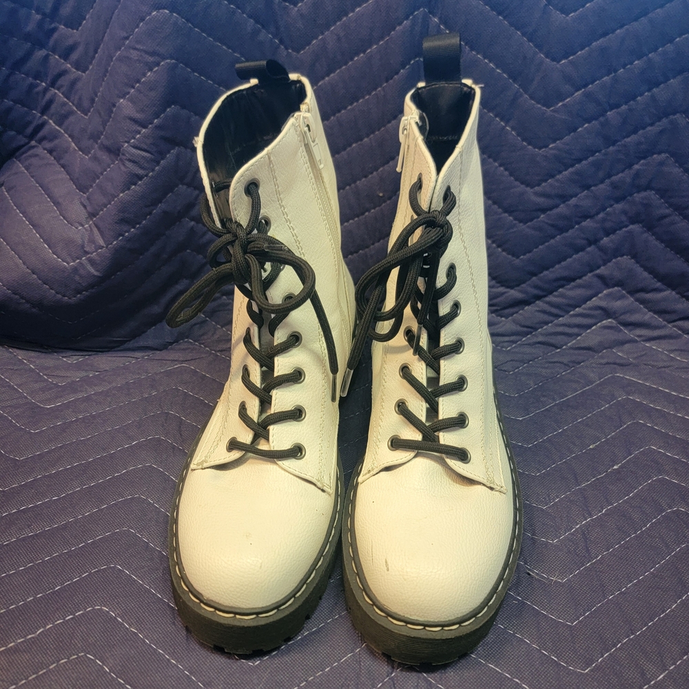 Sincerely Jules Cream Combat Boots with Black Laces